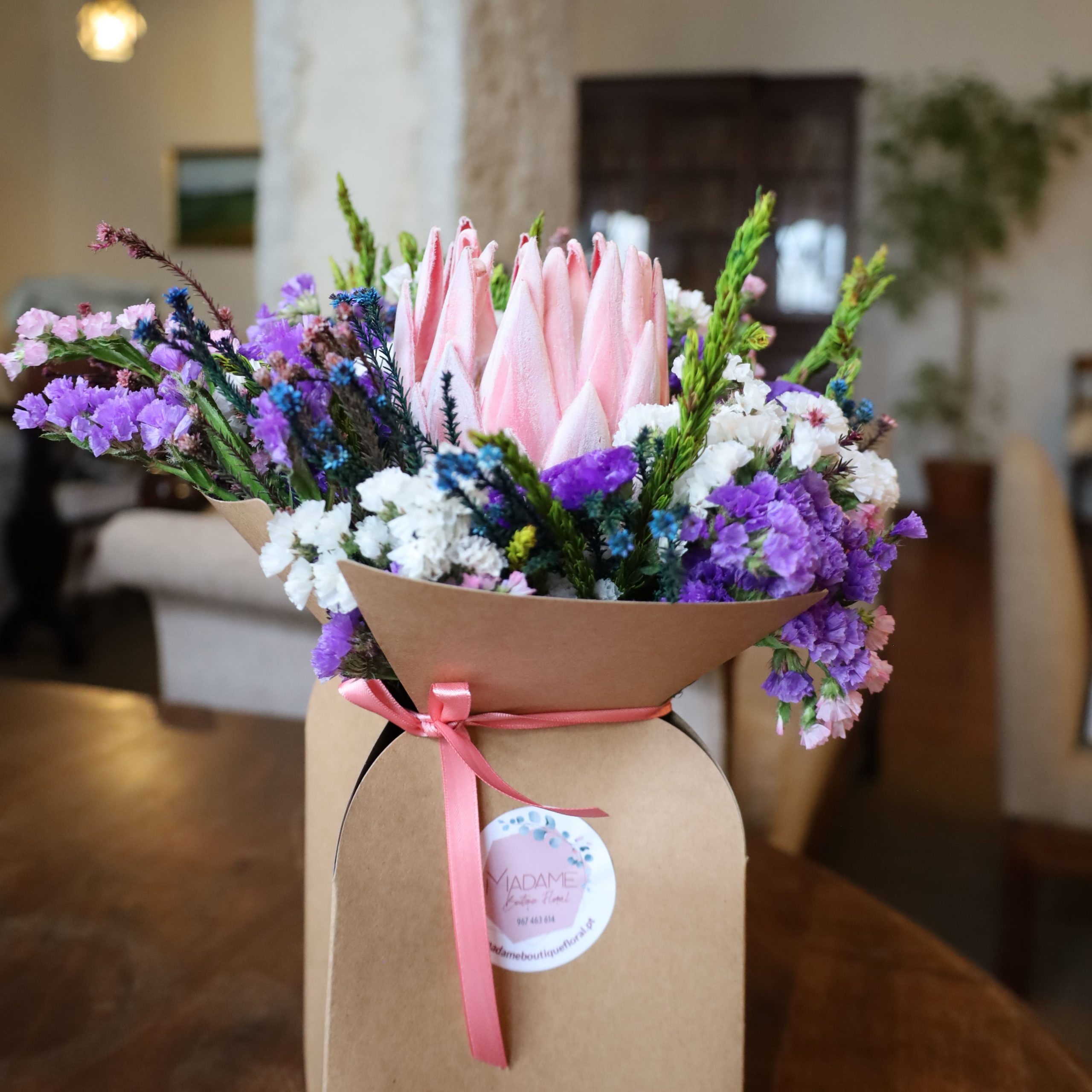 Jarra de flores sempre vivas